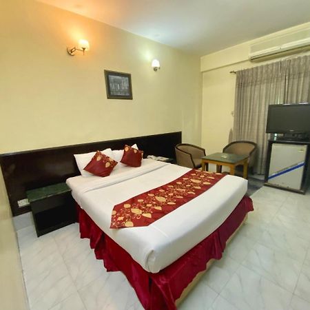 Quality Inn Dhaka Exterior photo